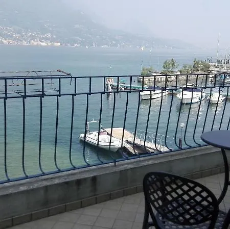 Bella & Restaurant With Private Dock For Mooring Boats 4*