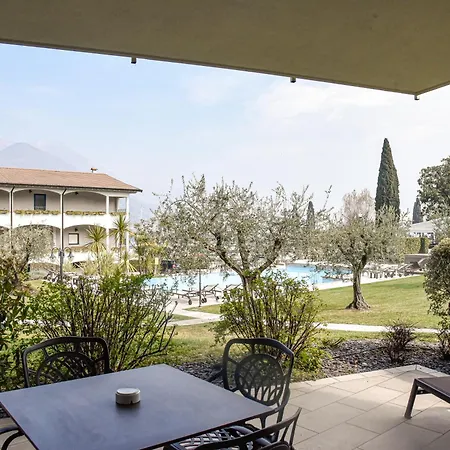 מלון Bella & Restaurant With Private Dock For Mooring Boats